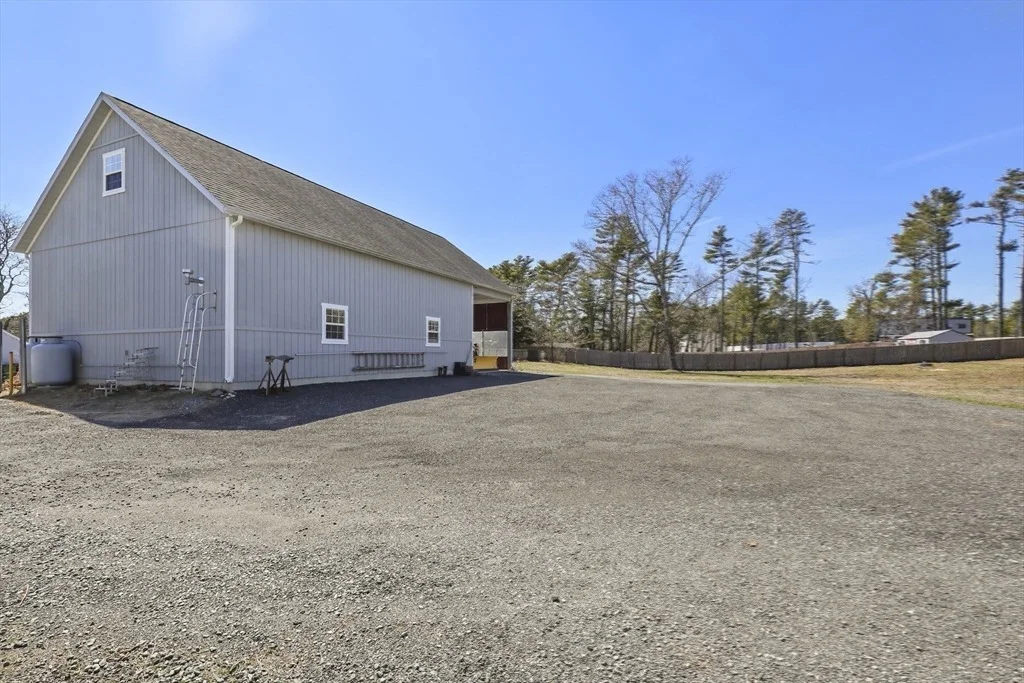 Photo of 2614 Cranberry Highway