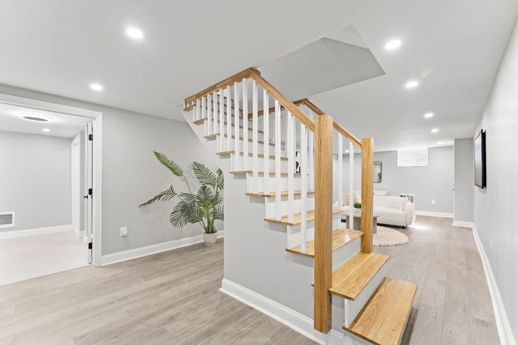 Photo of 38 Isabel Cir