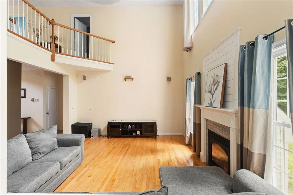Photo of 7 Morse Dr