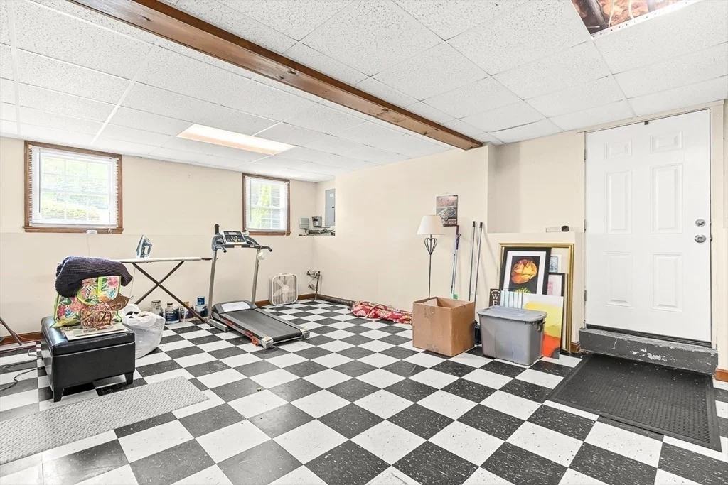 Photo of 84 Derby St