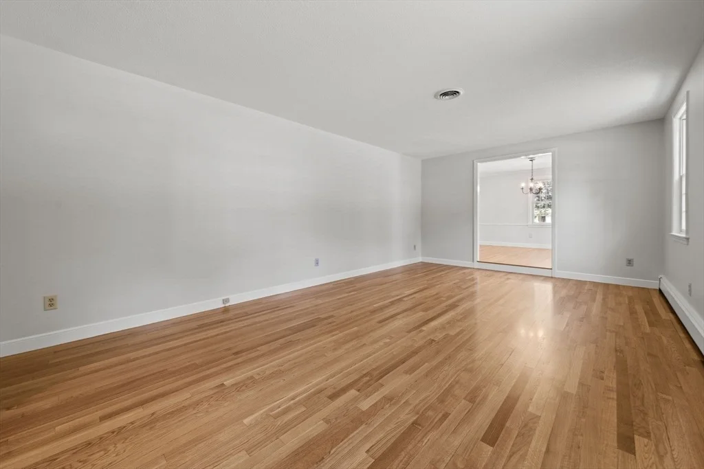 Photo of 7 Eastway