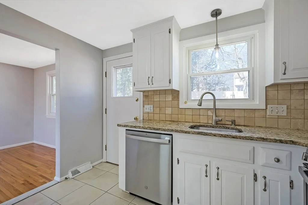 Photo of 10 Wayside Lane