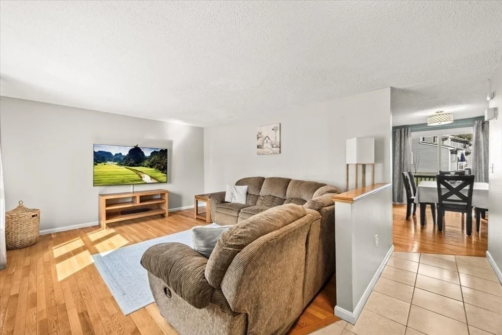 Photo of Unit 1 at 6 Robin Circle