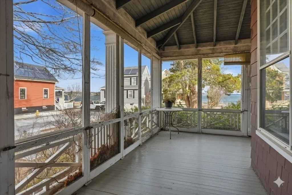 Photo of 4 Beach Ave