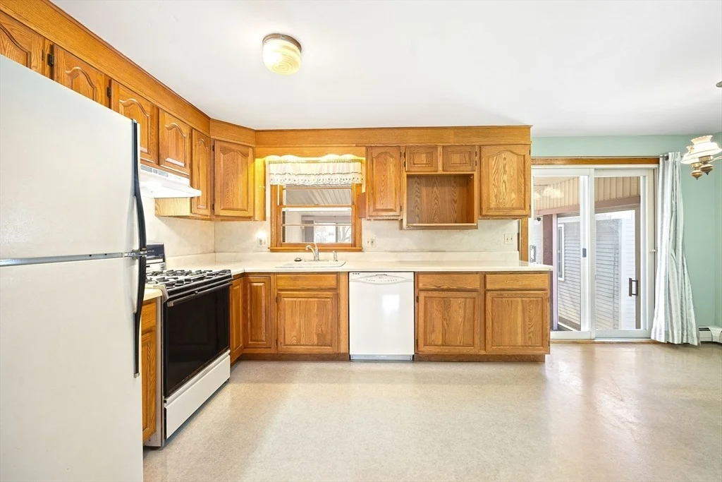 Photo of 47 Boucher Cir