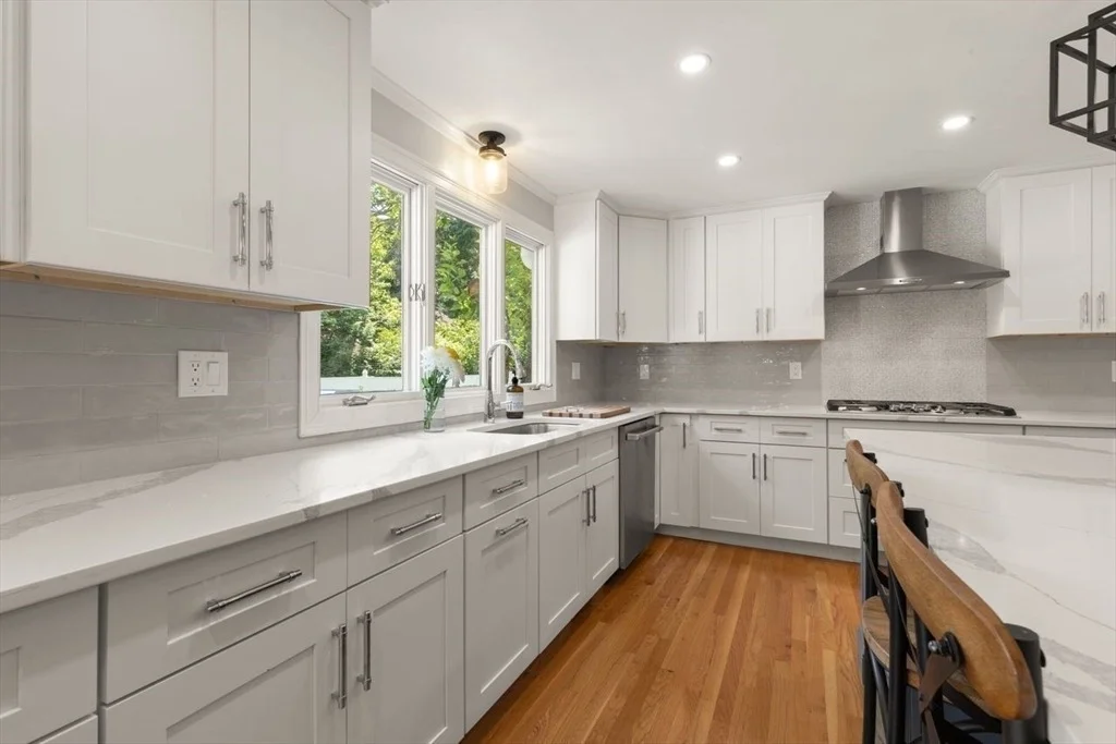 Photo of 48 Castle Dr