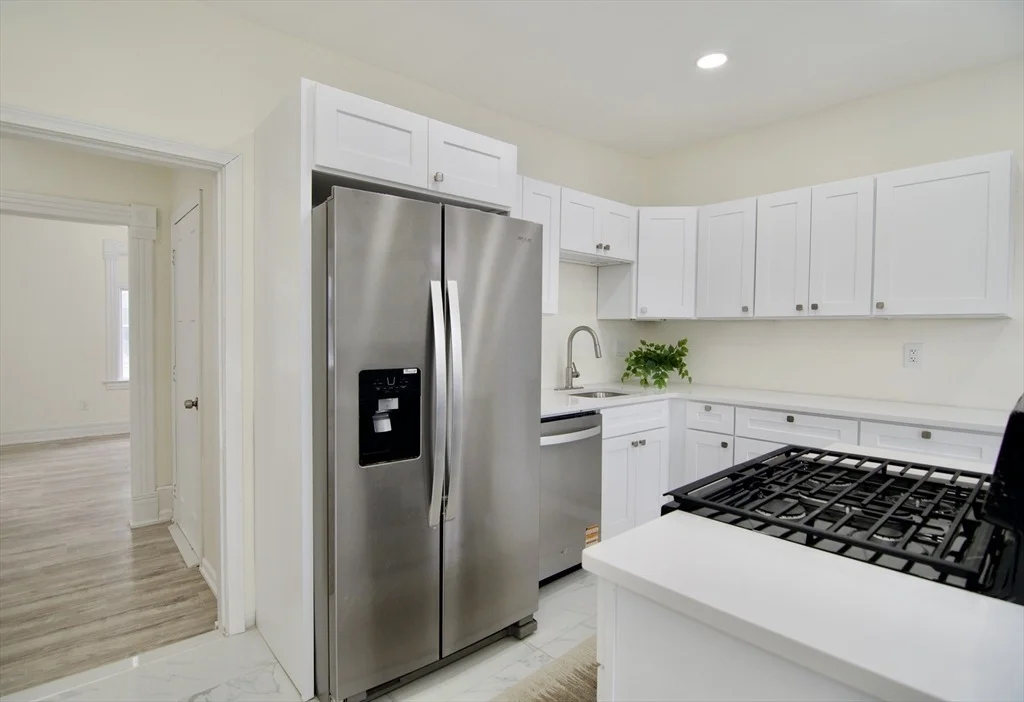 Photo of 74 Kenwood Park