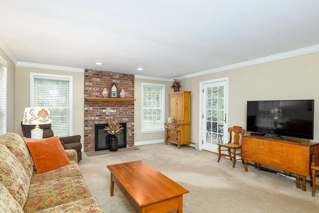 Photo of 122 Fox Hill Drive