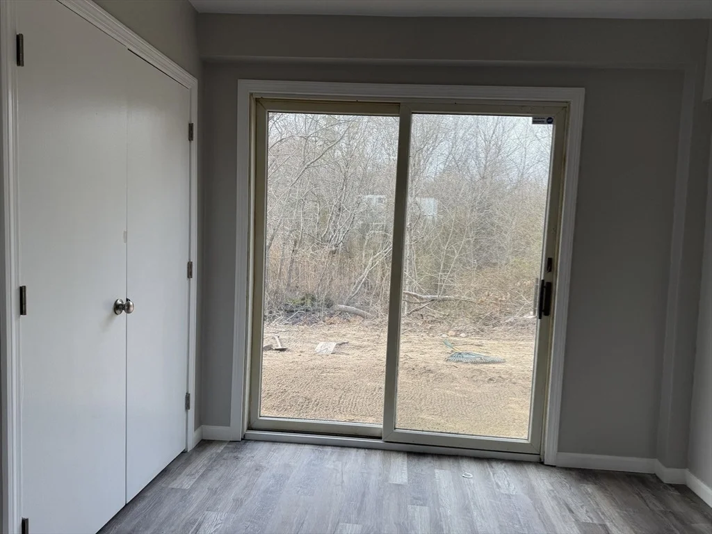 Photo of 62 Barlow Ave