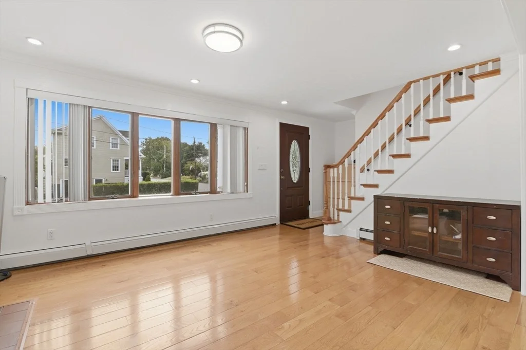 Photo of 63 Dickerman Ln