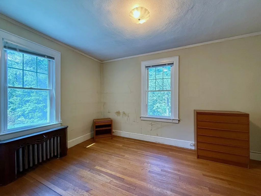Photo of 39 Hillside Rd