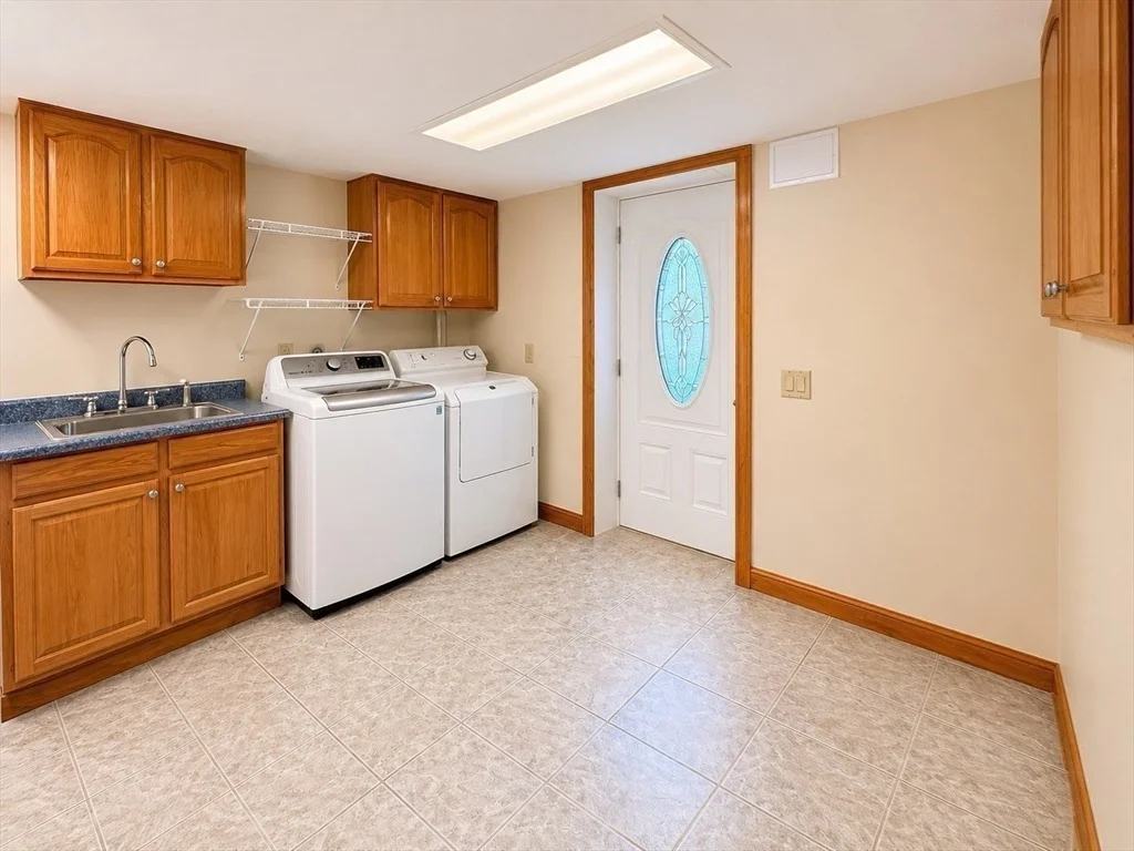 Photo of 32 Crestview Drive