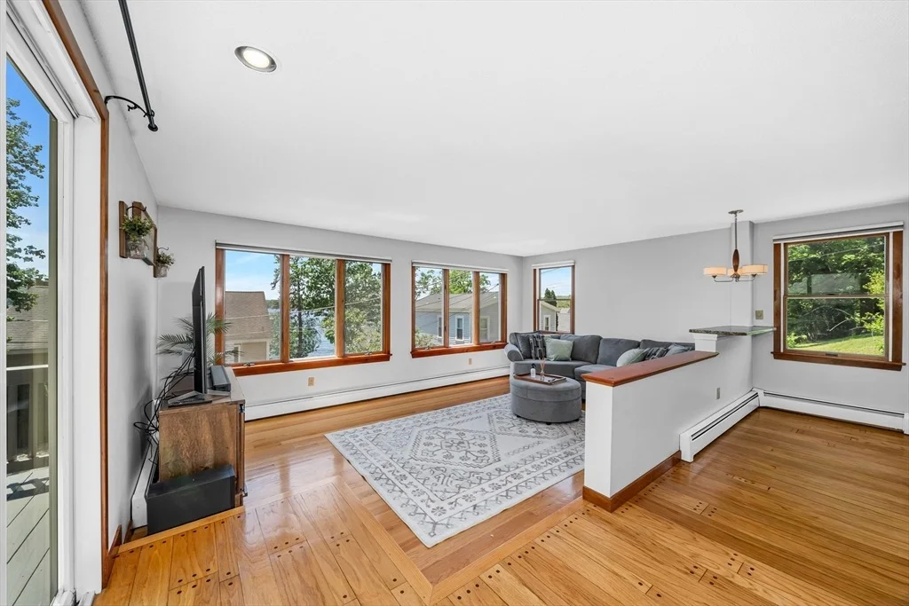 Photo of 11 Beech Ln
