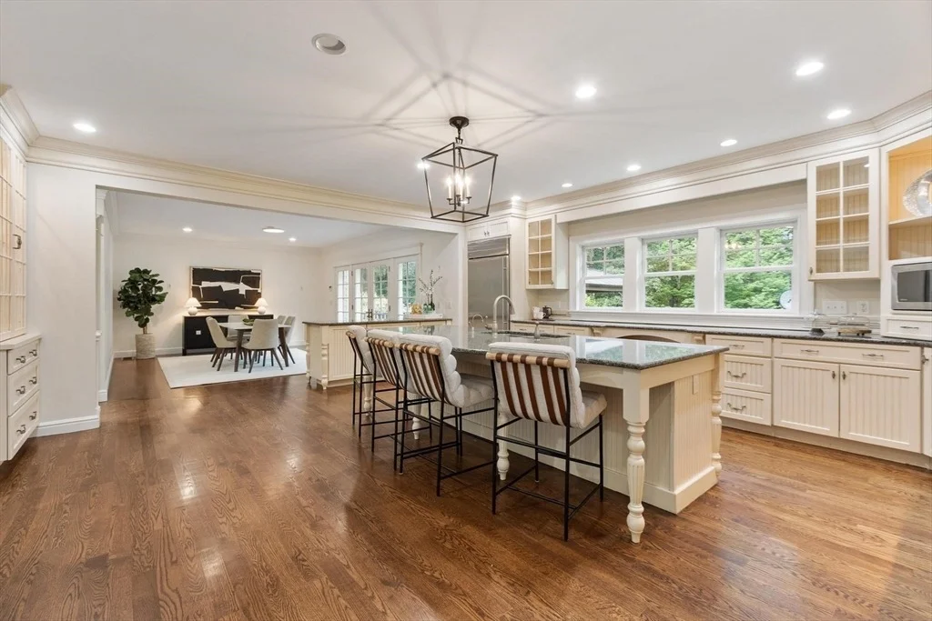 Photo of 64 Tanglewood Way
