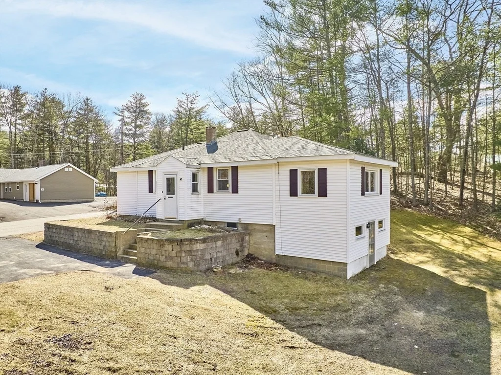 Photo of 139 Yale Ave