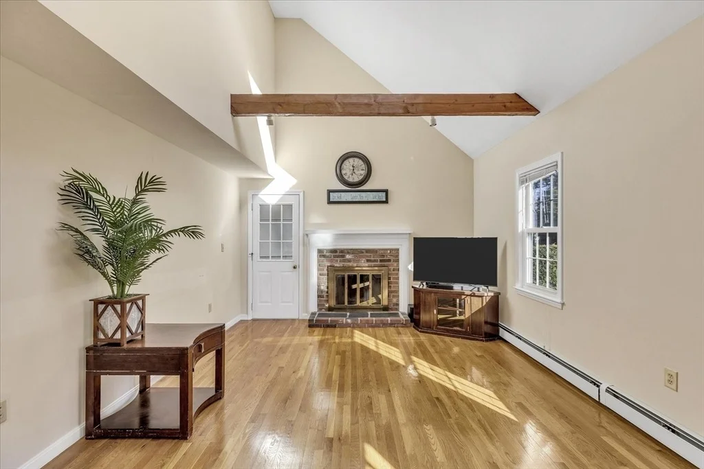 Photo of 53 Deer Ridge Rd