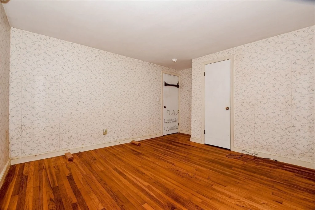Photo of 27 Beach Street