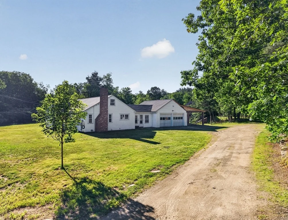 Photo of 4 Hamilton Hill Rd