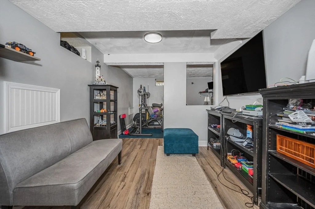 Photo of 111 Stonebridge Dr