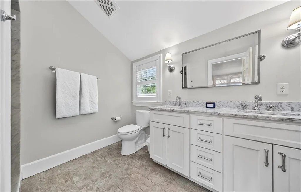 Photo of 75 Brewster Rd