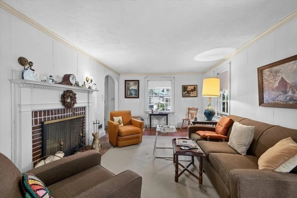 Photo of 25 Leland Rd