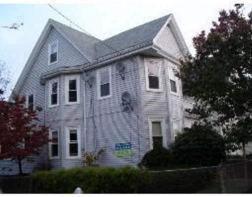 Photo of 190 Shute St