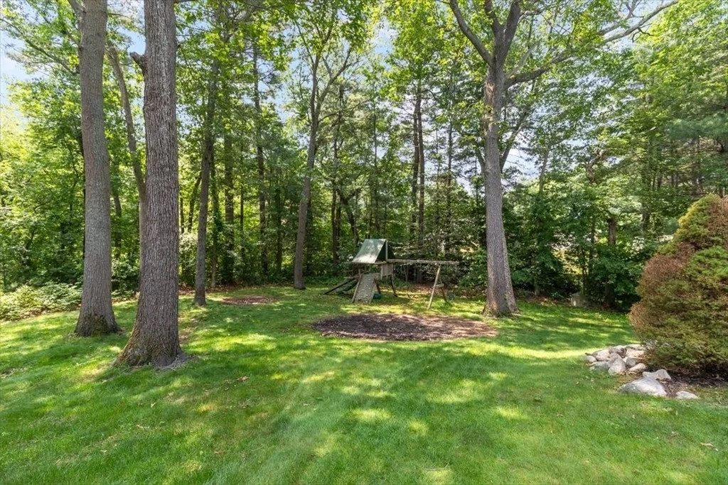 Photo of 12 Whitcomb Lane