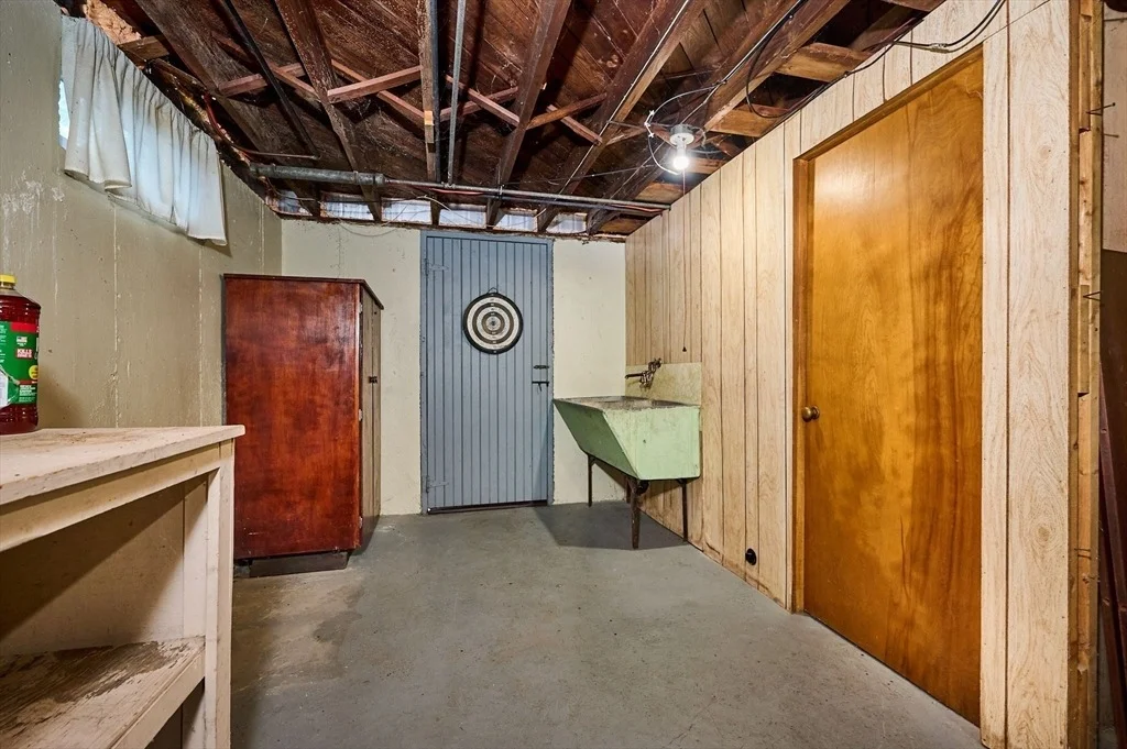 Photo of 14 Sheldon Ave