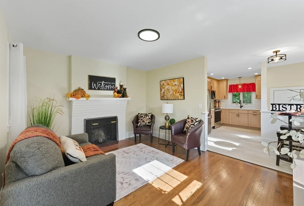 Photo of 636 Amostown Road