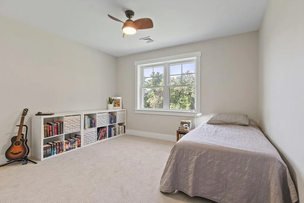 Photo of 370 Flat Hill Rd