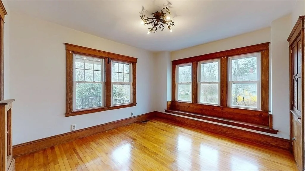 Photo of 86 Saint Nicholas Ave