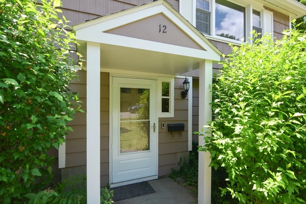 Photo of 12 Lanewood Avenue