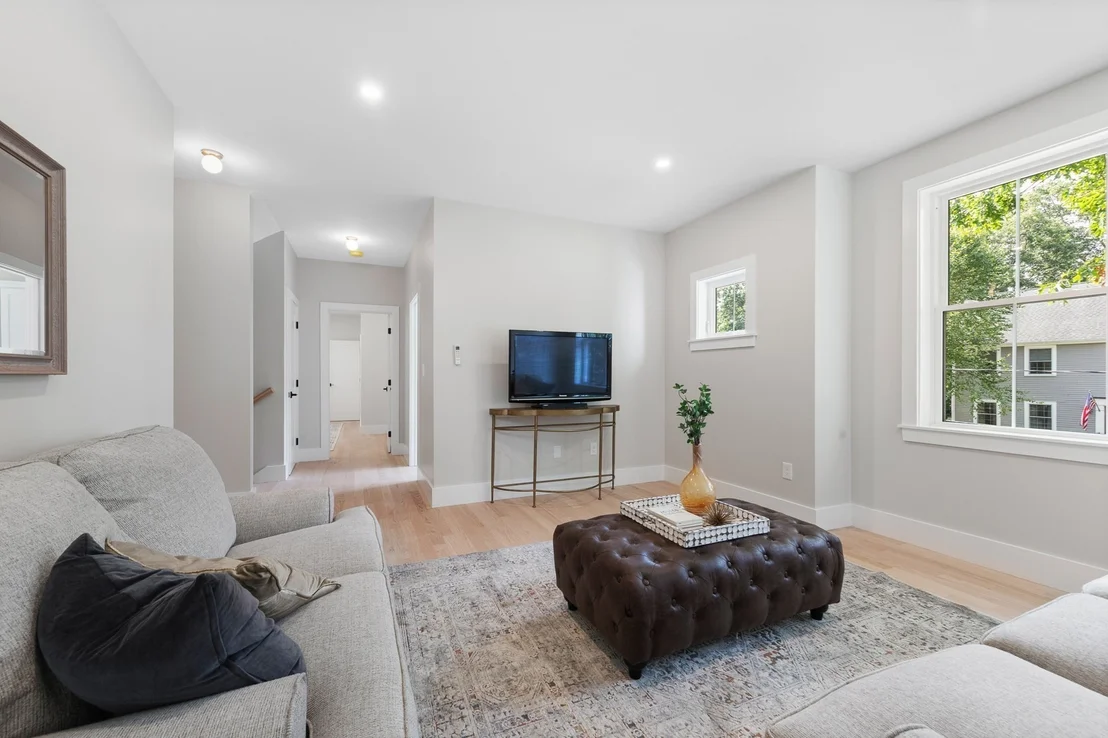 Photo of 53 Hodge Rd