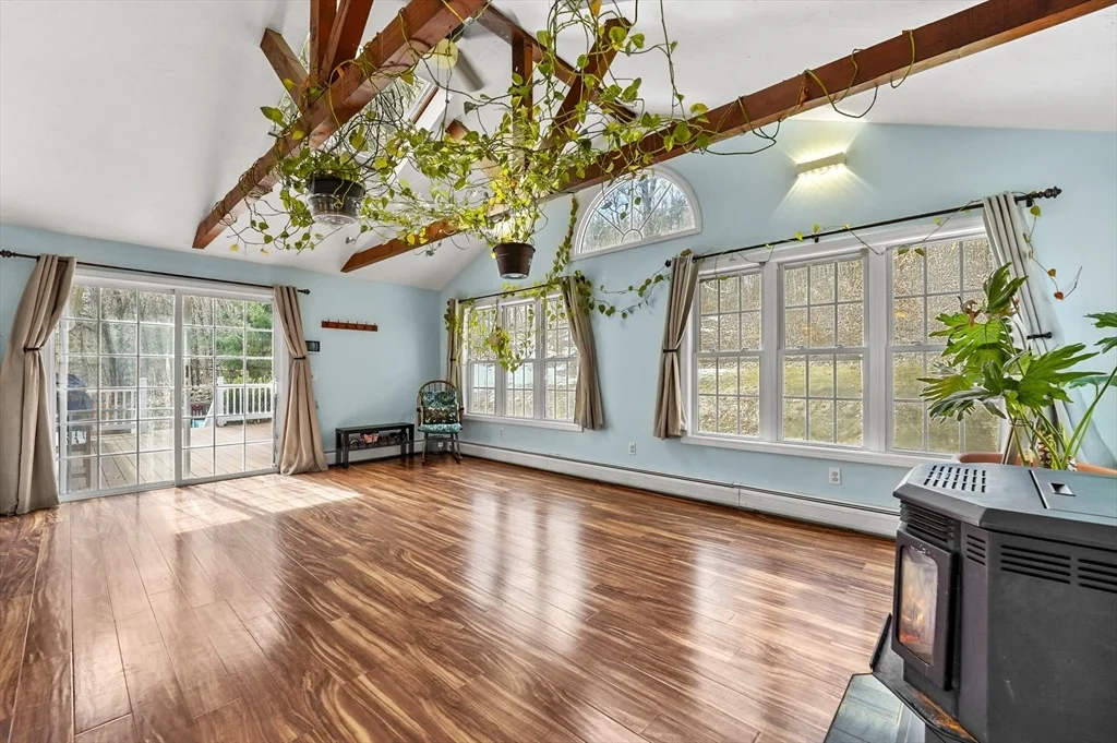 Photo of 609 Langen Road