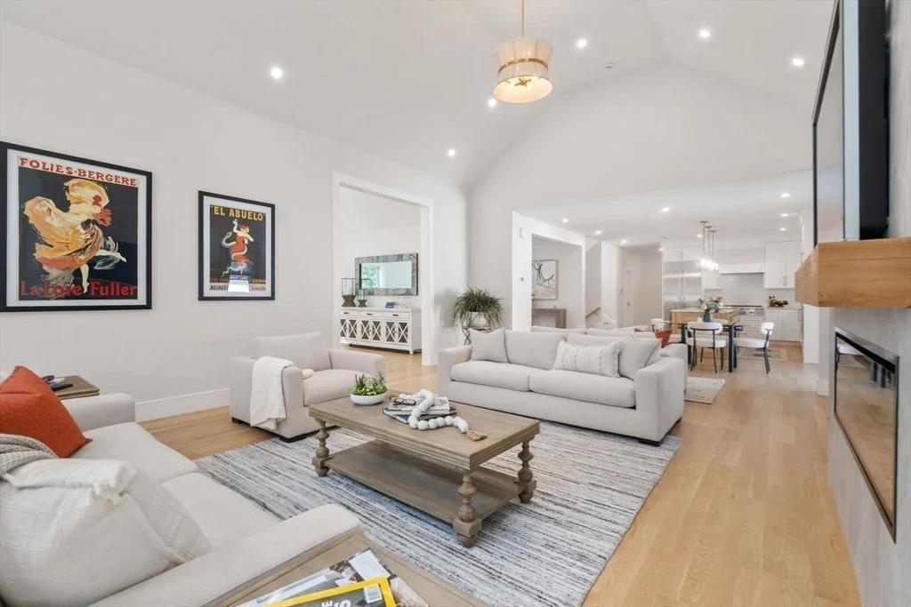 Photo of 265 Weston Rd