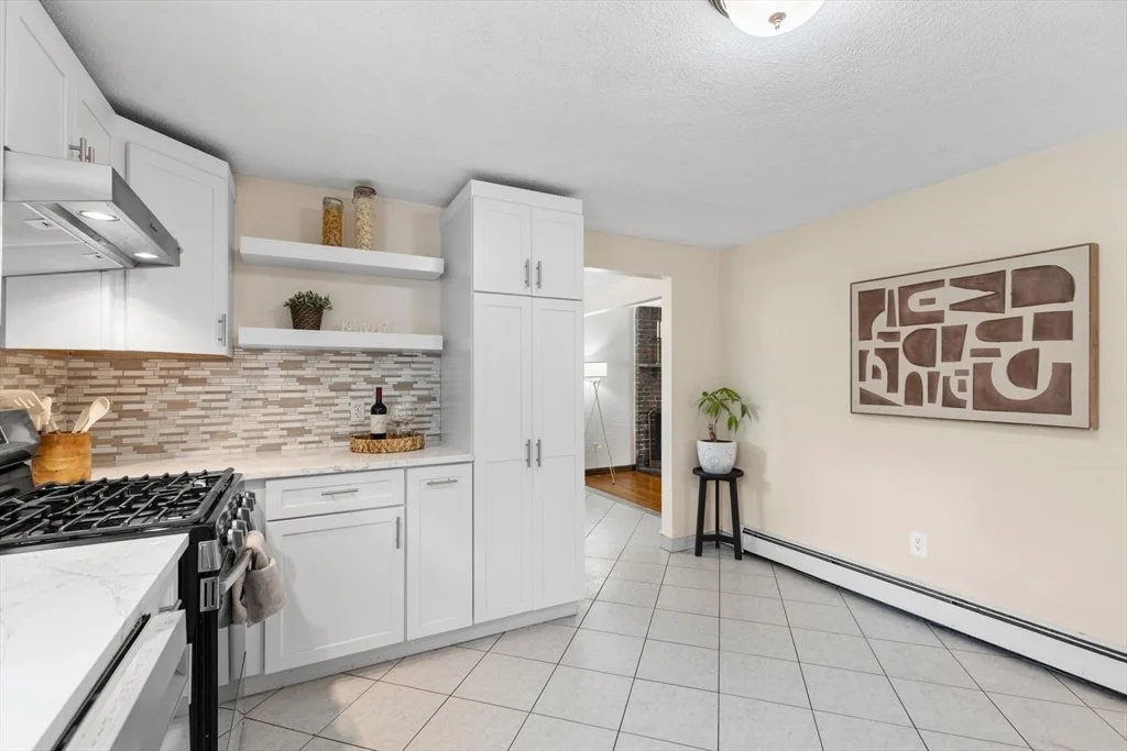 Photo of 70 Crescent Lane