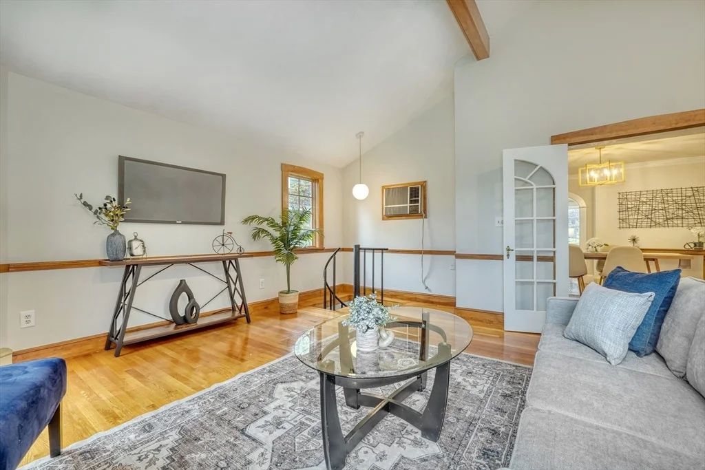 Photo of 76 Lovell Rd