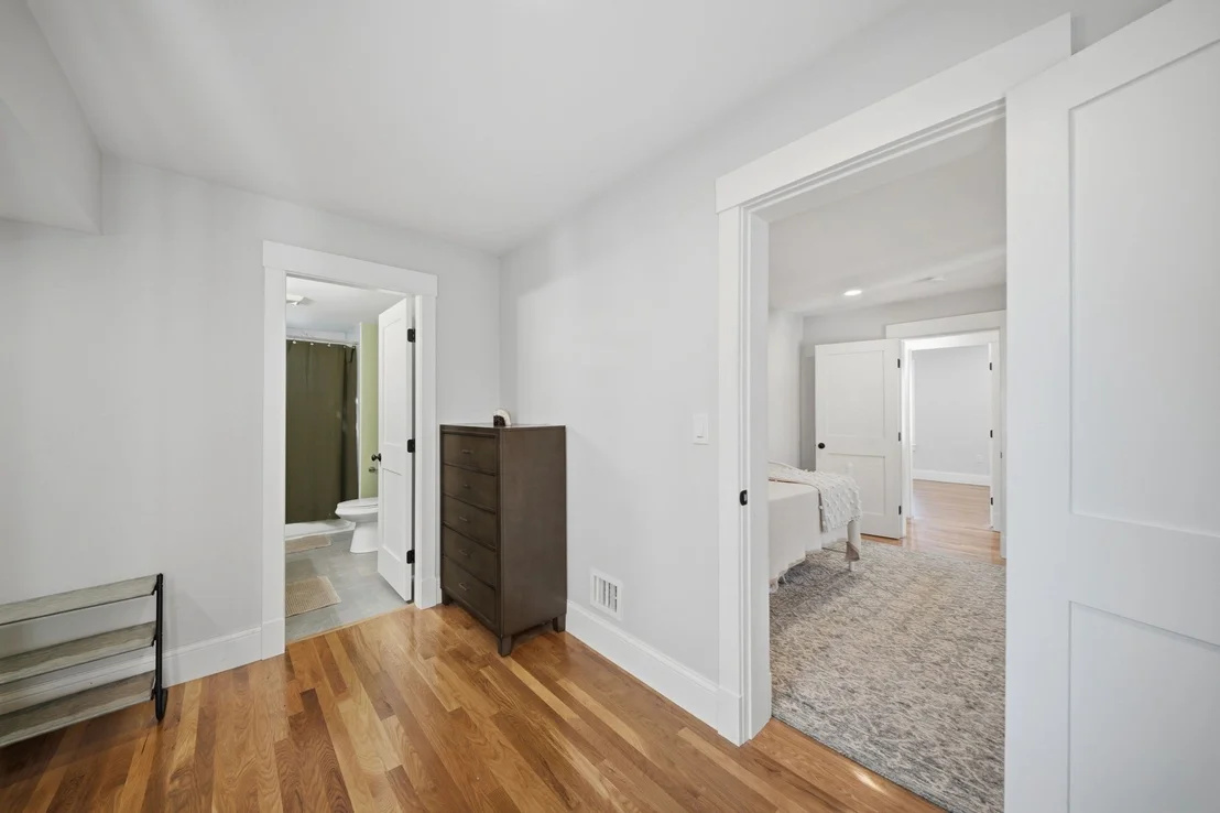 Photo of 22 Houston Pl
