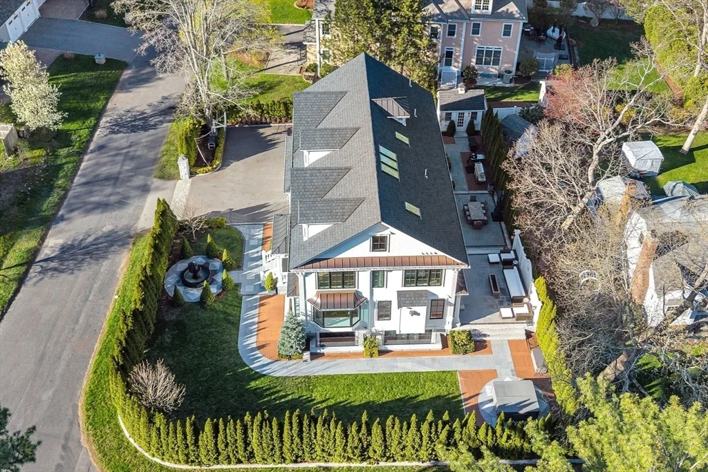 Photo of 48 Marshall Rd