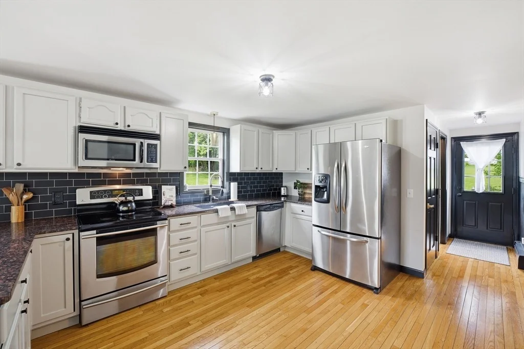 Photo of 308 Brimfield Rd
