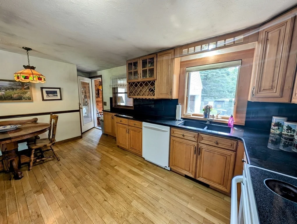 Photo of 74 Ellis Rd