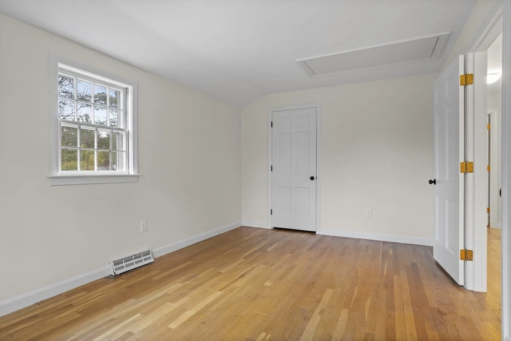 Photo of 21 Flagg Rd