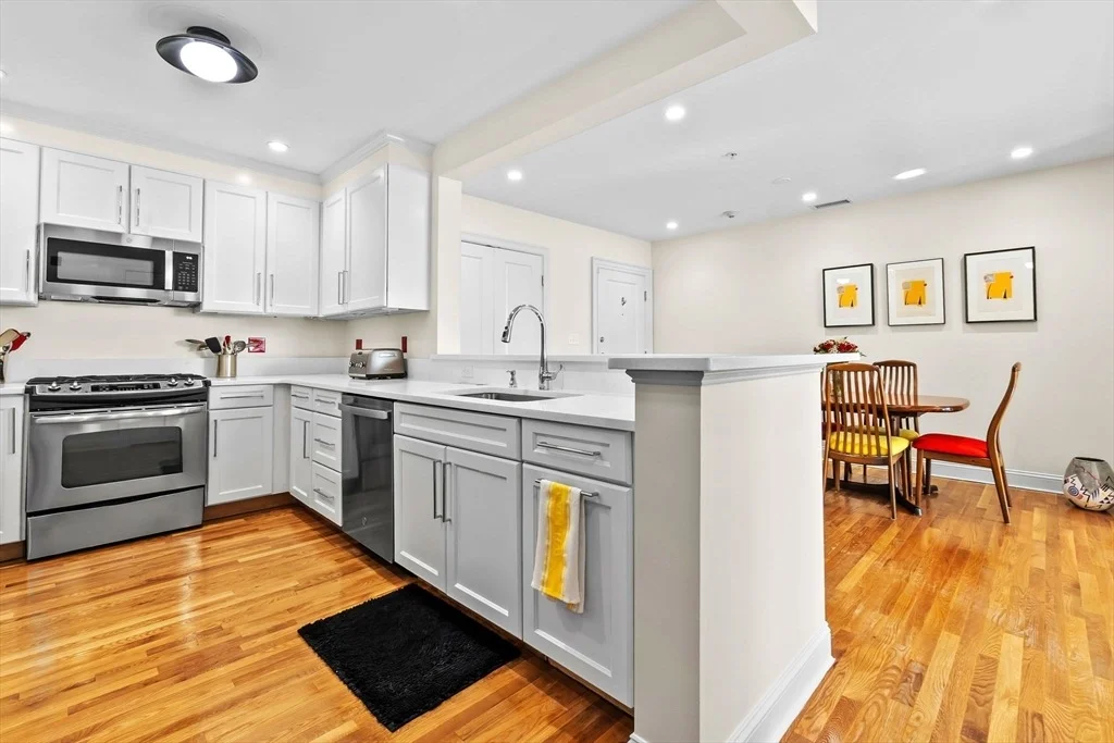 Photo of Unit 208 at 33 Intrepid Cir