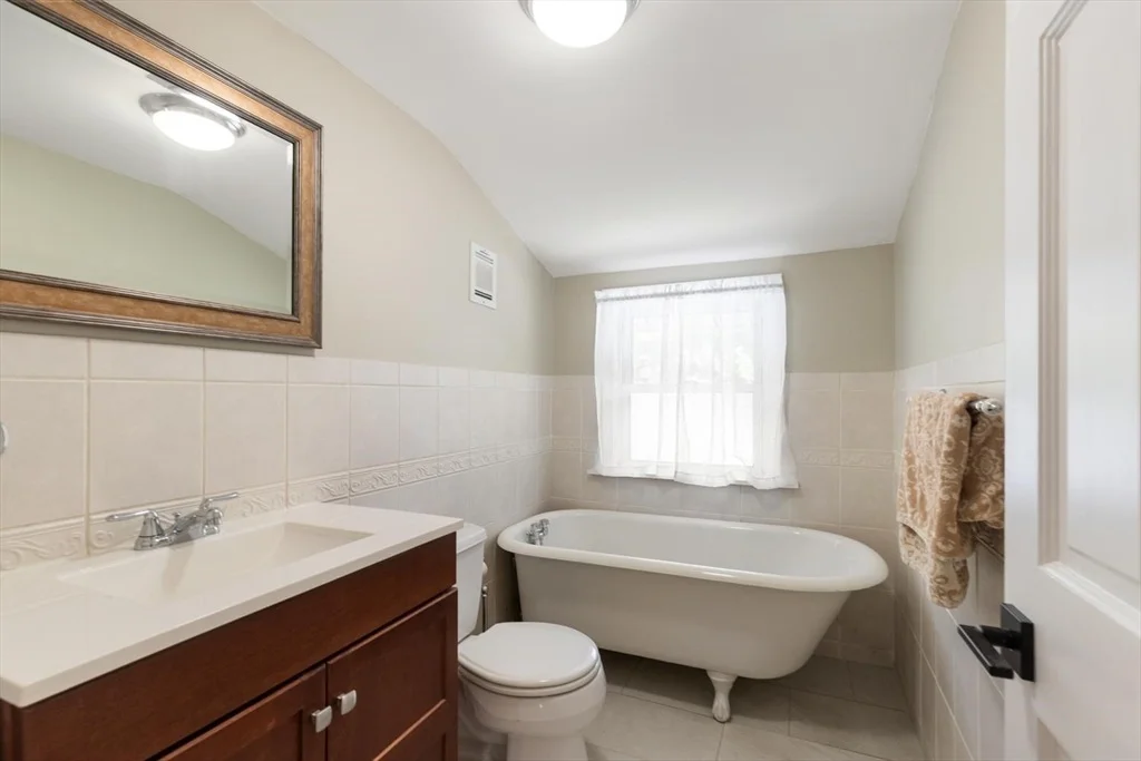 Photo of 33 Griffin Rd