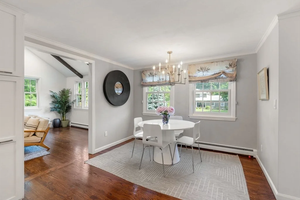 Photo of 18 Hearthstone Cir