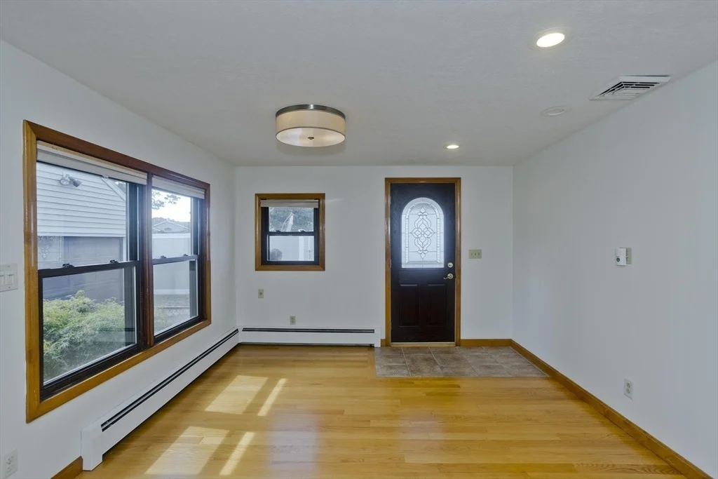 Photo of 25 Andover Rd
