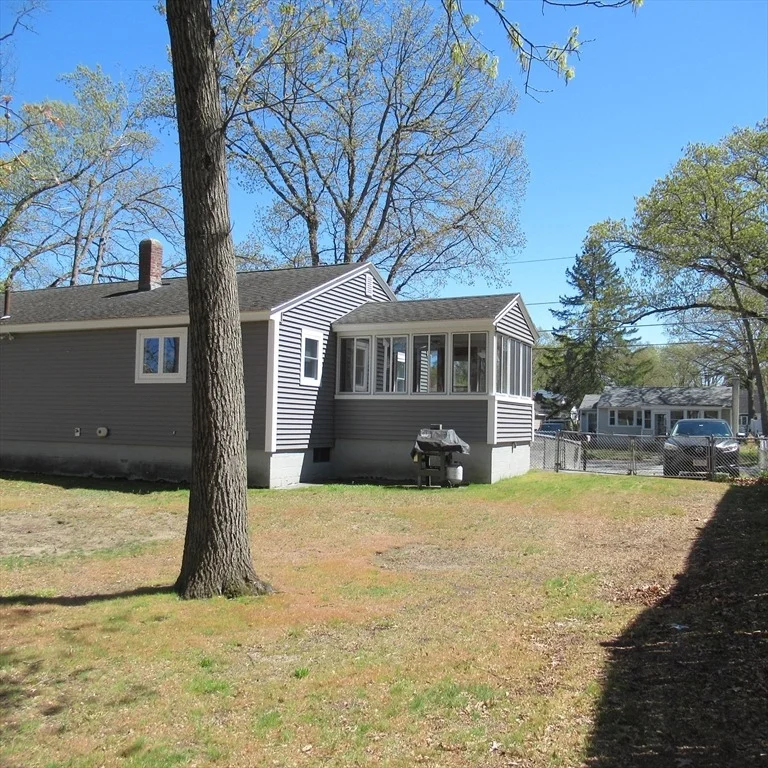 Photo of 116 Commonwealth Ave