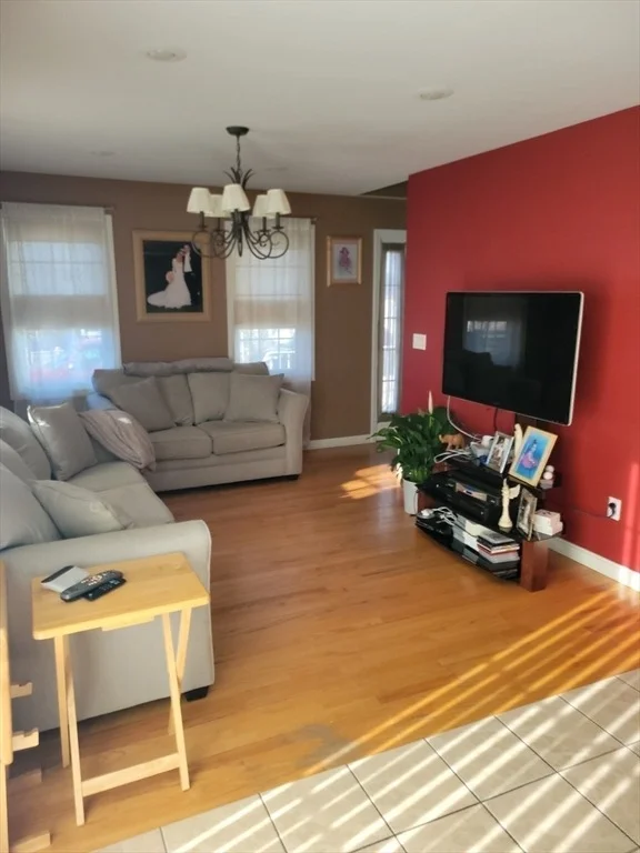 Photo of 25 Merino St