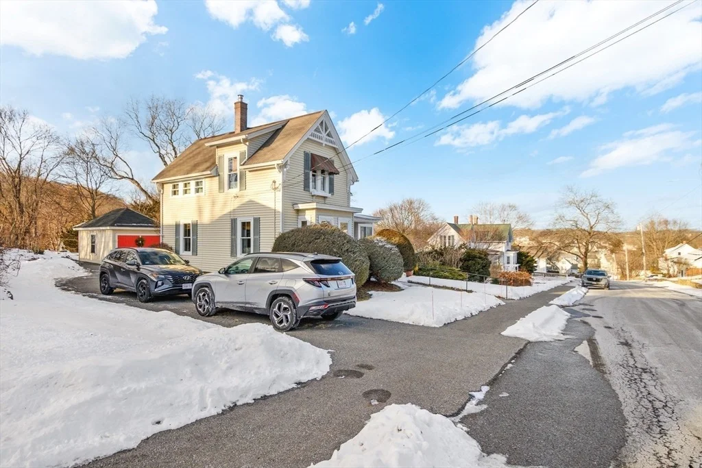Photo of 41 Walnut St.