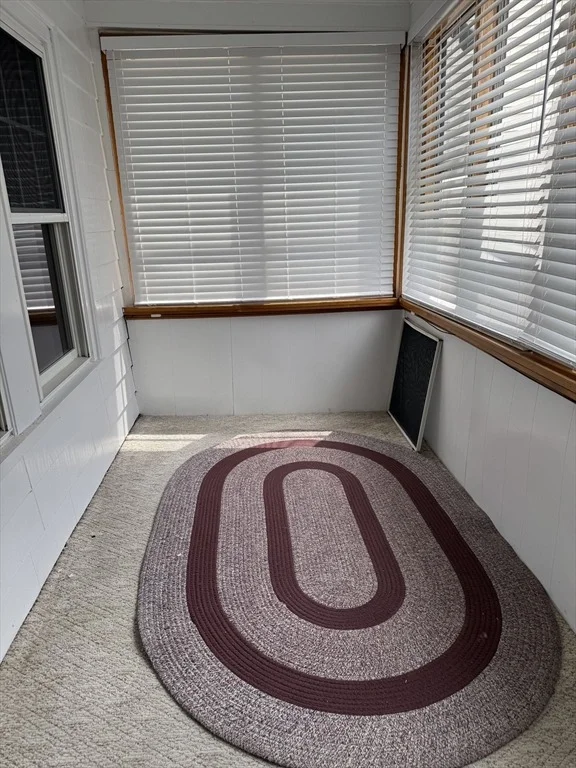 Photo of 2 Rosedale Ave
